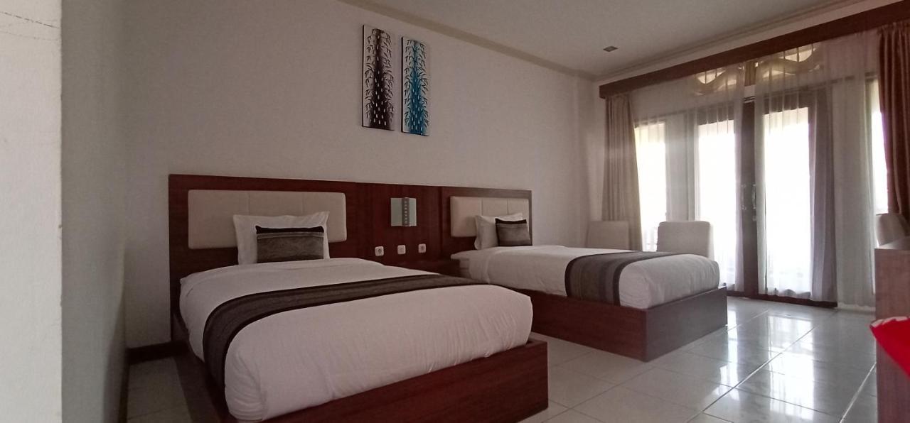 Friends Beach Hotel Kuta (Lombok) Exterior foto