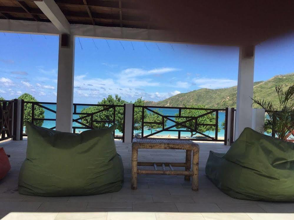 Friends Beach Hotel Kuta (Lombok) Exterior foto