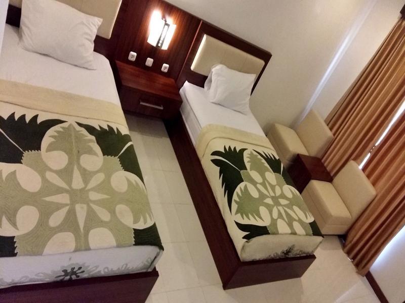 Friends Beach Hotel Kuta (Lombok) Exterior foto